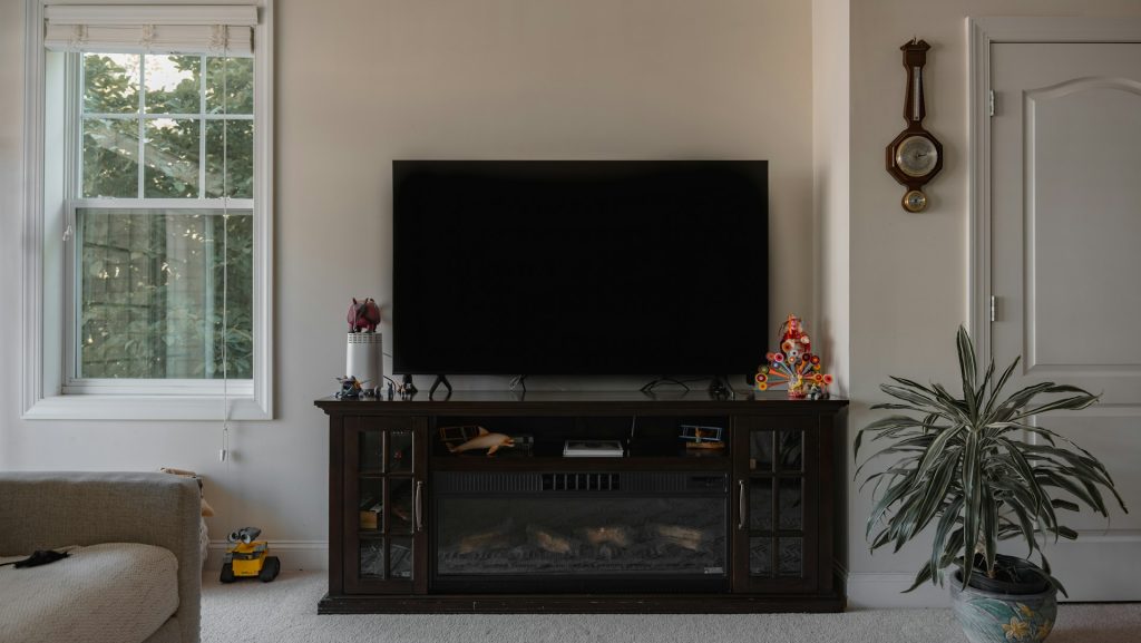 tv